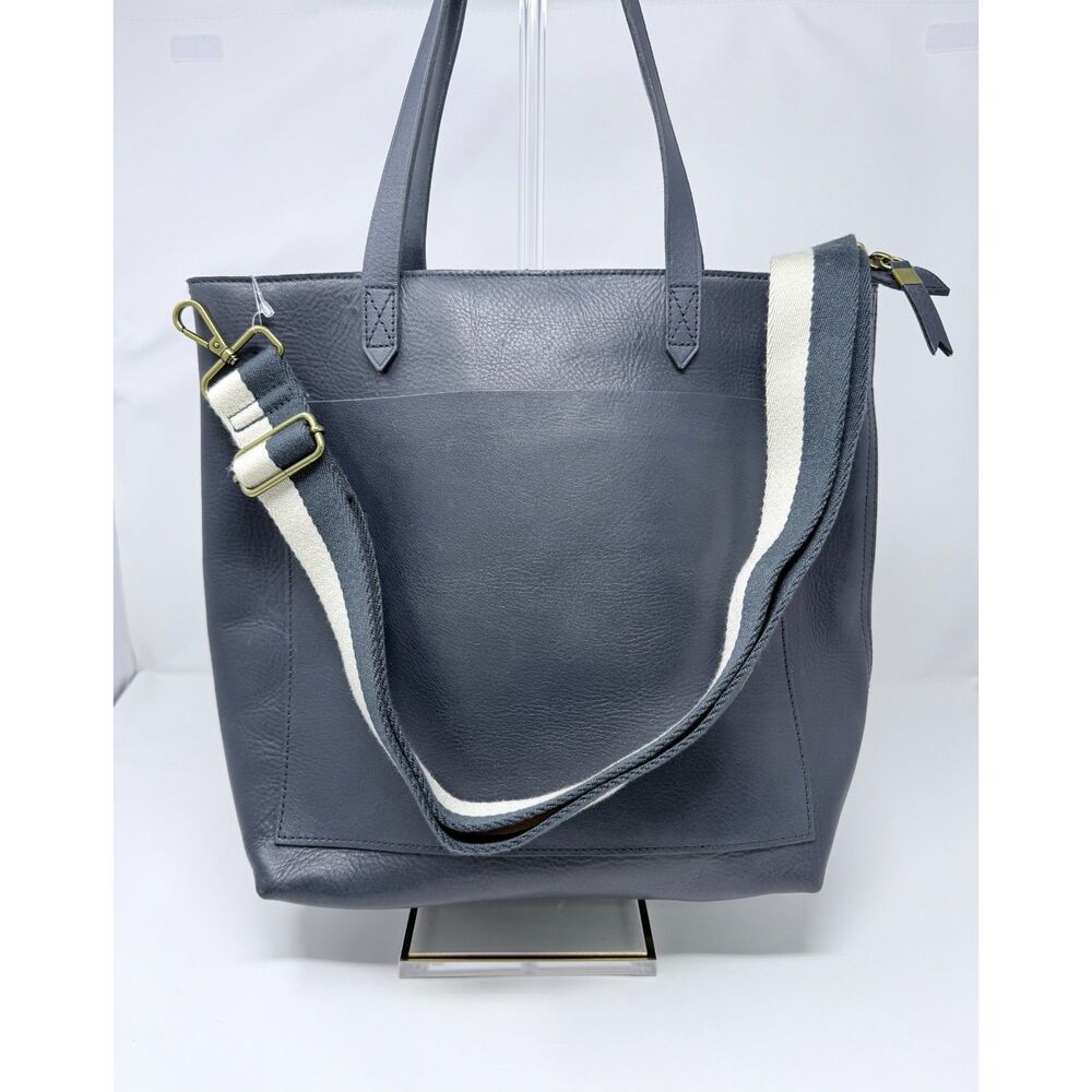 NWT Madewell The Zip-Top Medium Transport Tote in Dark Baltic Blue Leather - Picture 4 of 9